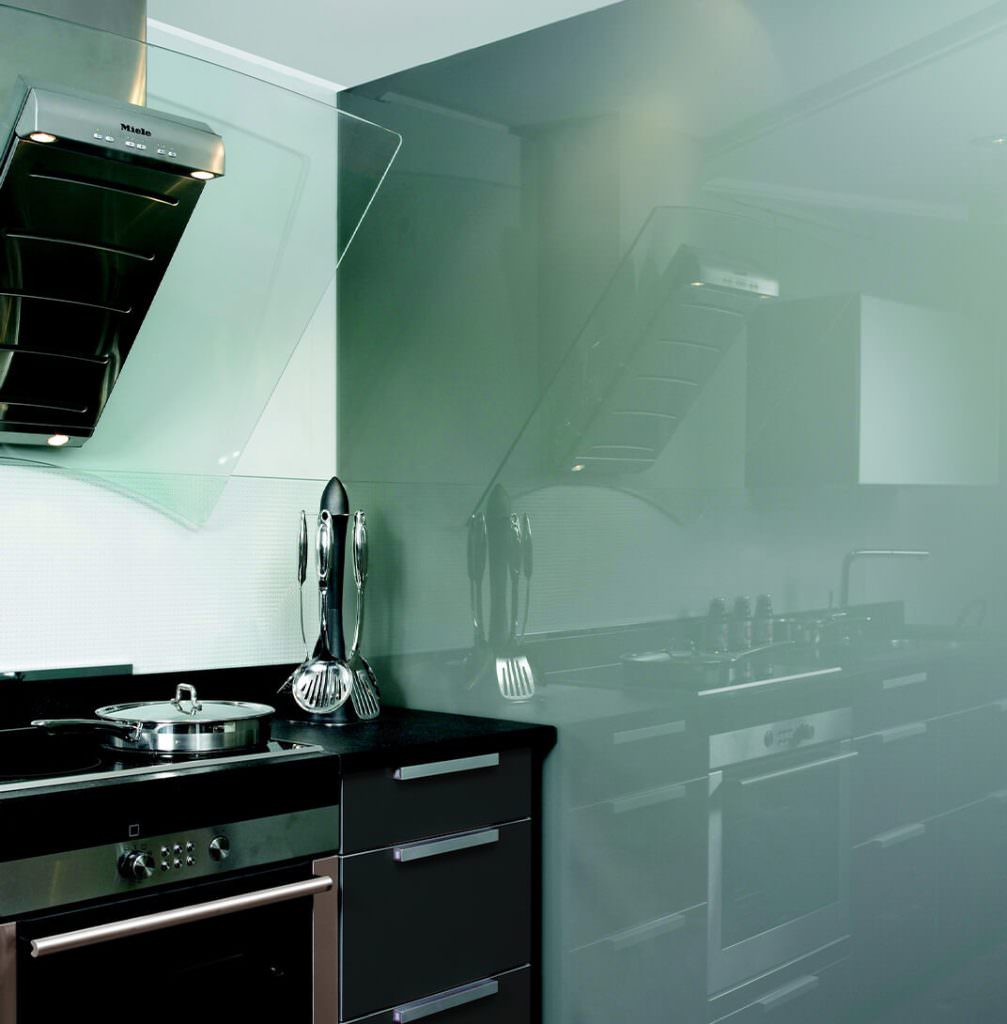 Vandaglas applications interior PLANILAQUE COLOR IT cuisine urban 300dpi 2000br